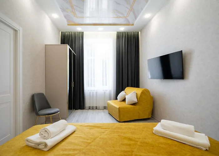 Rynok Square City Center Two Bedroom Apartment!