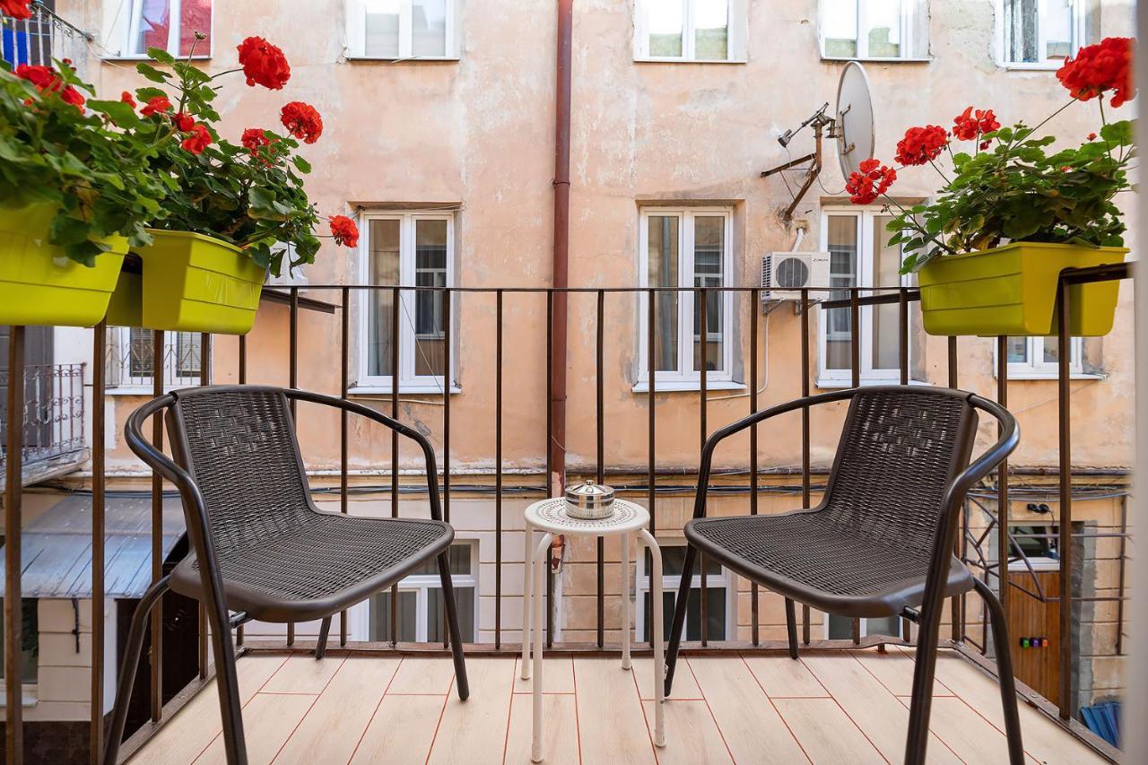 Rynok Square Center Two Bedroom Apartment! Apartment Lemberg