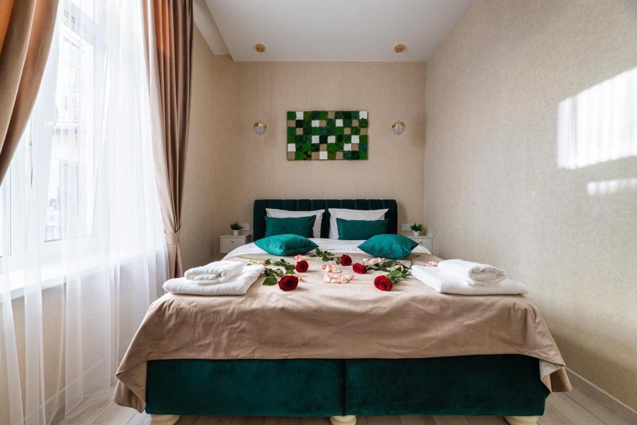 Rynok Square Center Two Bedroom Apartment! *